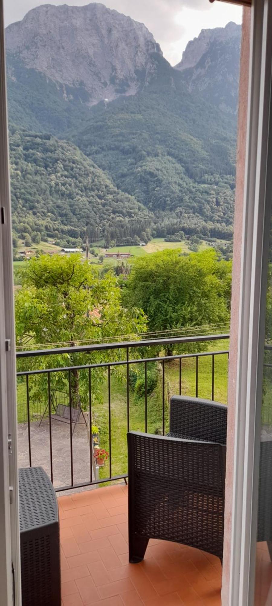 Casa di gianni Apartment Primaluna Bagian luar foto
