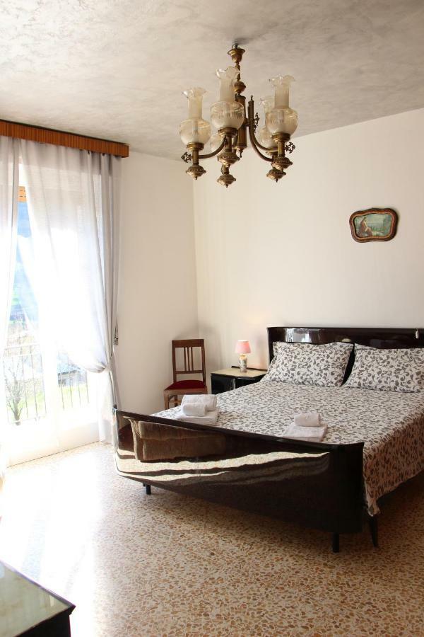 Casa di gianni Apartment Primaluna Bagian luar foto