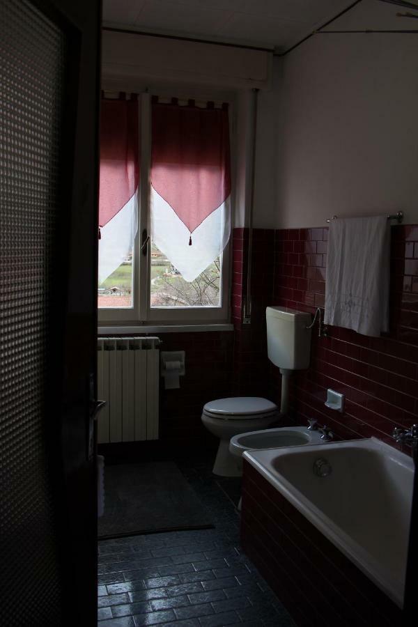 Casa di gianni Apartment Primaluna Bagian luar foto