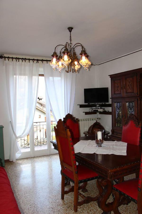 Casa di gianni Apartment Primaluna Bagian luar foto