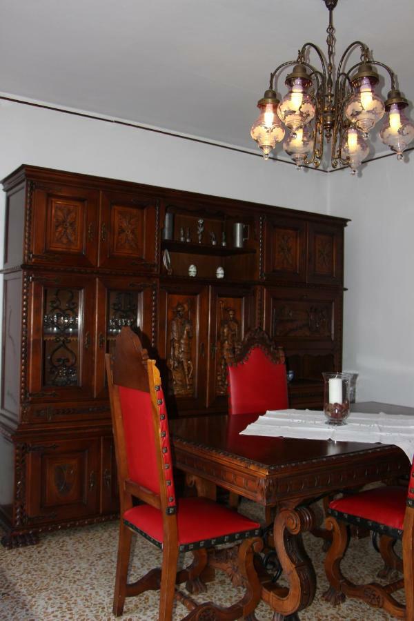 Casa di gianni Apartment Primaluna Bagian luar foto